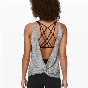 Lululemon Mix & Mingle Tank